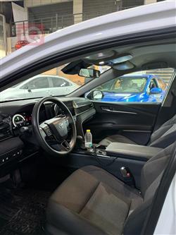 تۆیۆتا کامری